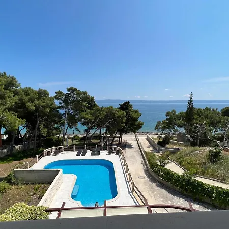 Vera Seafront Apartman *