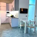 アパート Vera Seafront サマティン