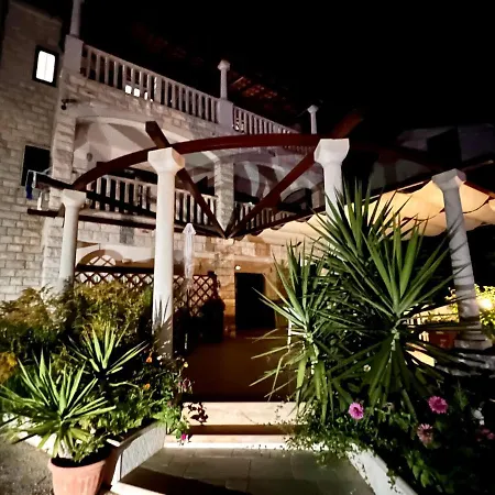 Apartment Vera Seafront