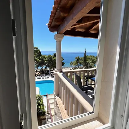 Apartment Vera Seafront