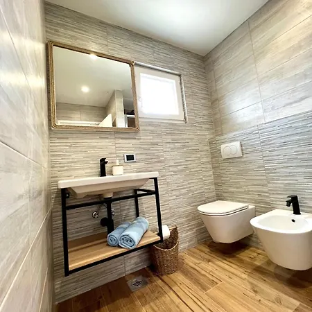 Vera Seafront شقة *