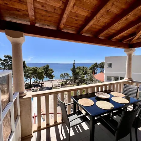 Vera Seafront Διαμέρισμα *