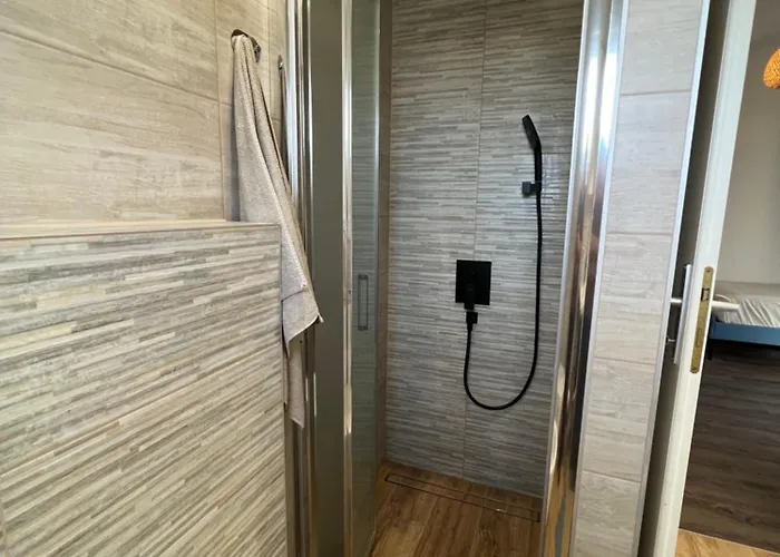 Vera Seafront Apartment