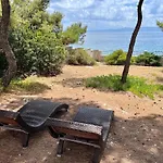 Διαμέρισμα Vera Seafront *