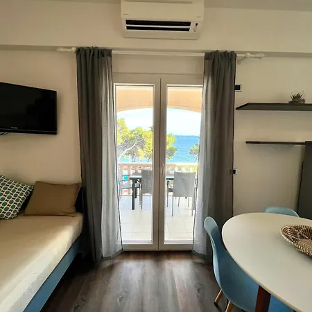 Lejlighed Vera Seafront Sumartin