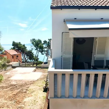 Vera Seafront Διαμέρισμα *