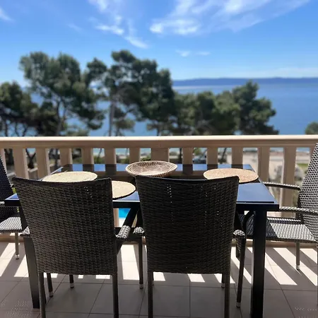 Vera Seafront 아파트 *